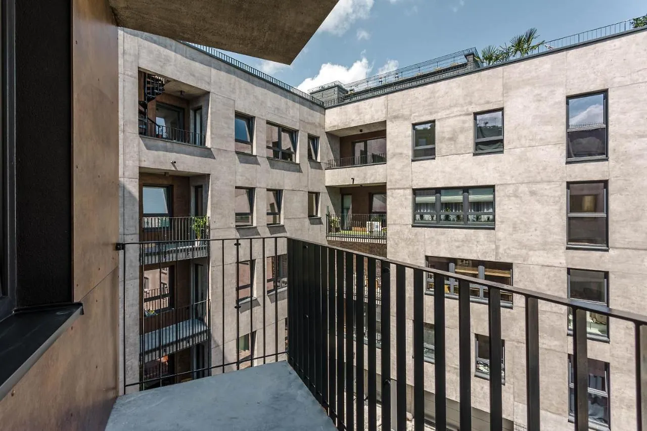 Chill Apartments Praga Residence Warsaw 0*,